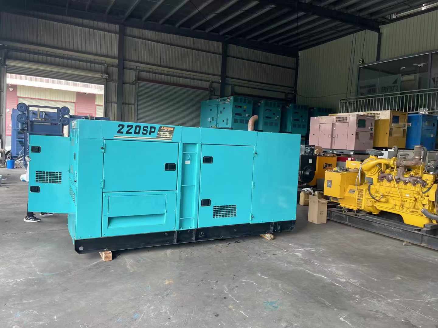 昔阳800kW 柴油发电机的输出电流波动范围是多少?